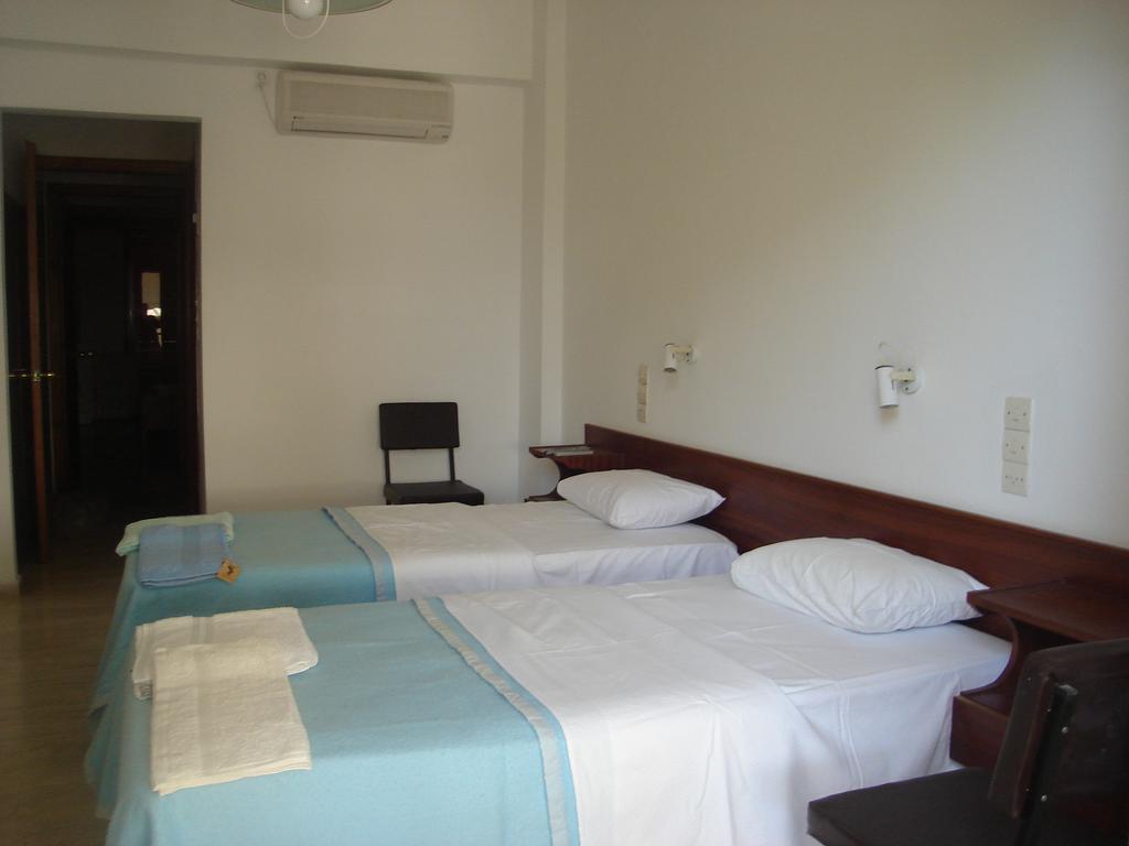 Dimitris Rooms Vlikhón Habitación foto